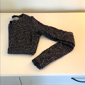 lulu lemon black and white long sleeve